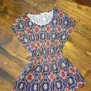 Silky blouse with cinched waist